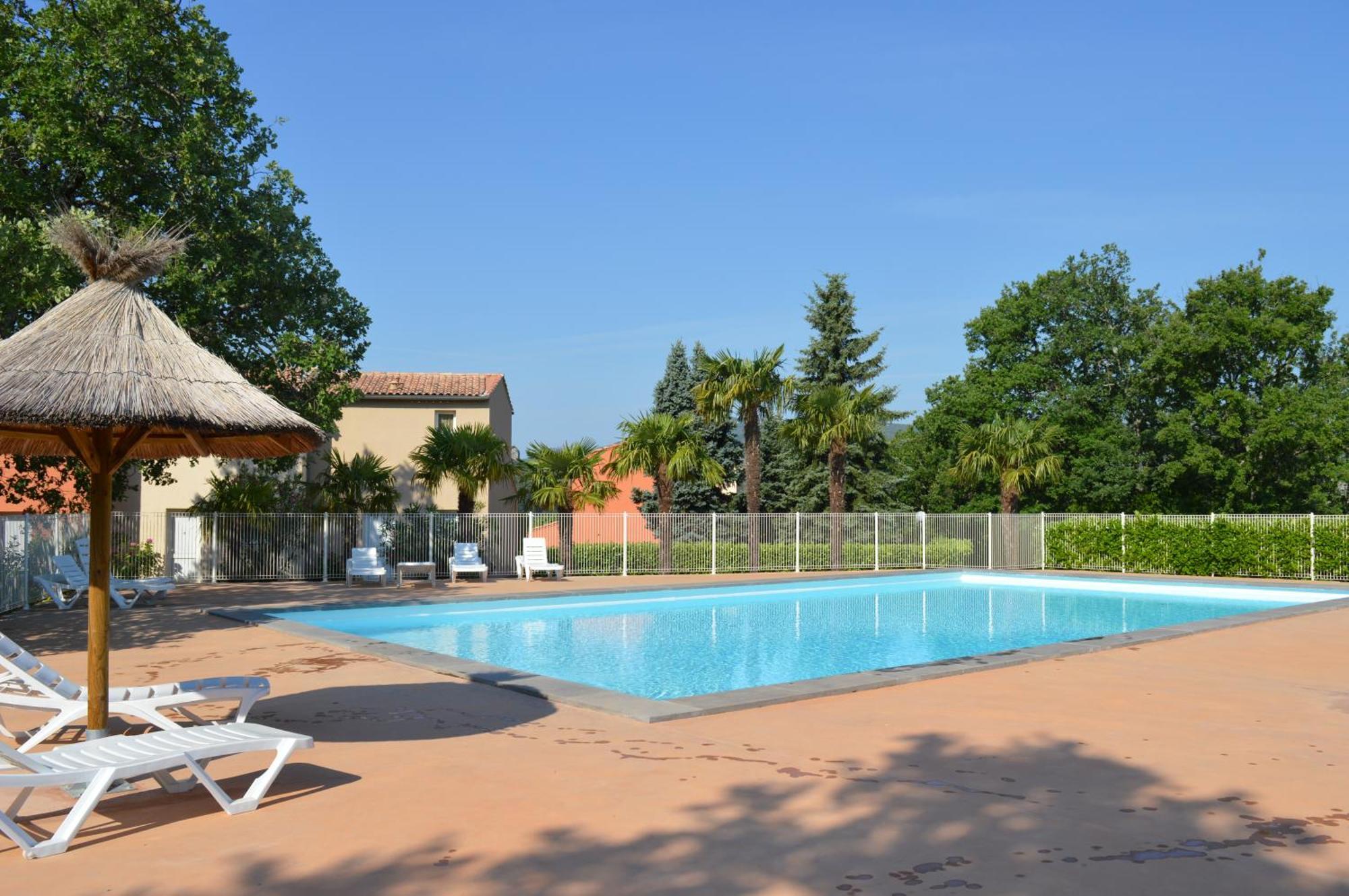 Le Moulin Vila Vallon-Pont-dʼArc Exterior foto